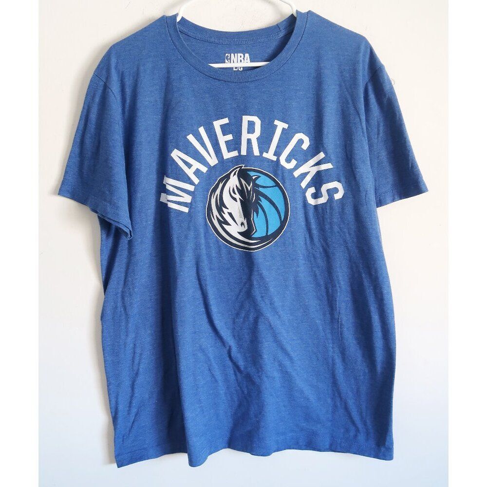 NBA Mavericks Tee - Size Large